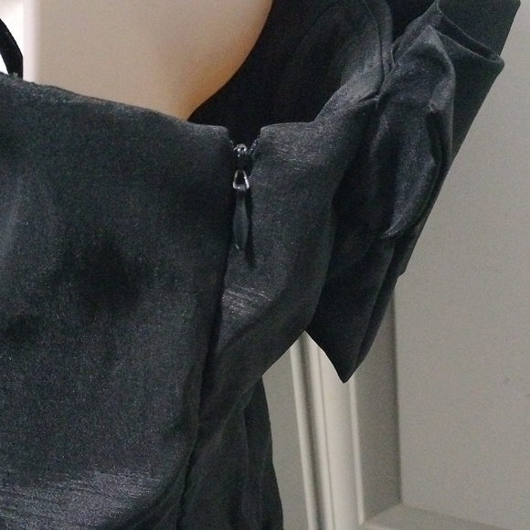 S.L. Fashion Elegant Black One-Shoulder Dress Size 12 - Picture 5 of 9